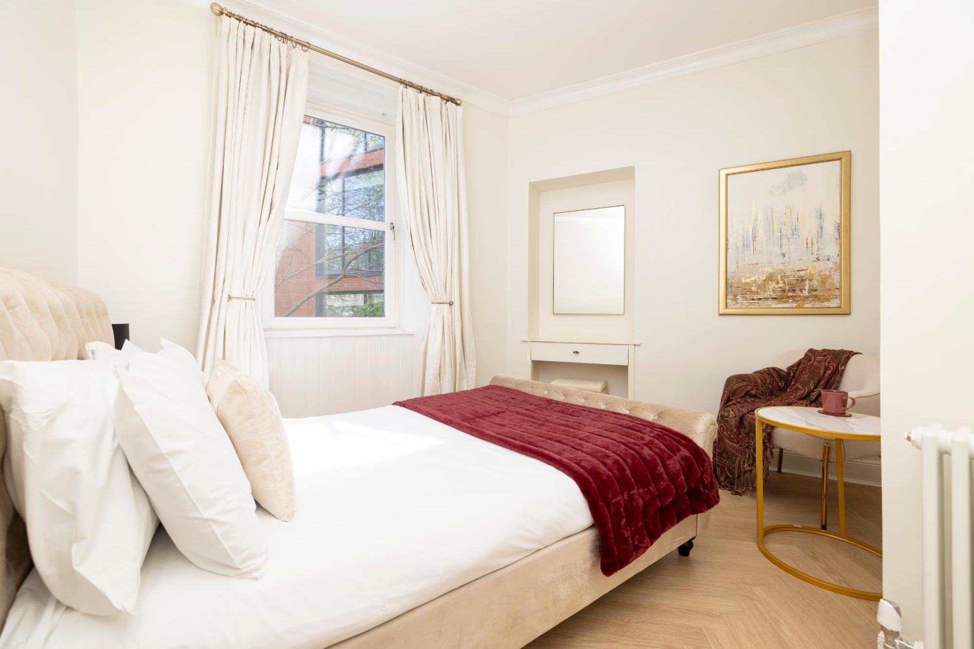 Joivy Modern Flat In City Centre - For Up To 3 Guests Apartment Edinburgh Luaran gambar